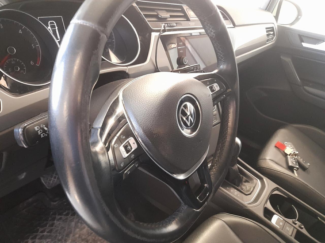 Volkswagen Touran 2.0 TDI 115 CV DSG Executive BlueMotion Technology