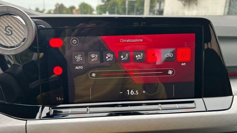 Volkswagen Golf 1.5 TGI 130cv Style DSG