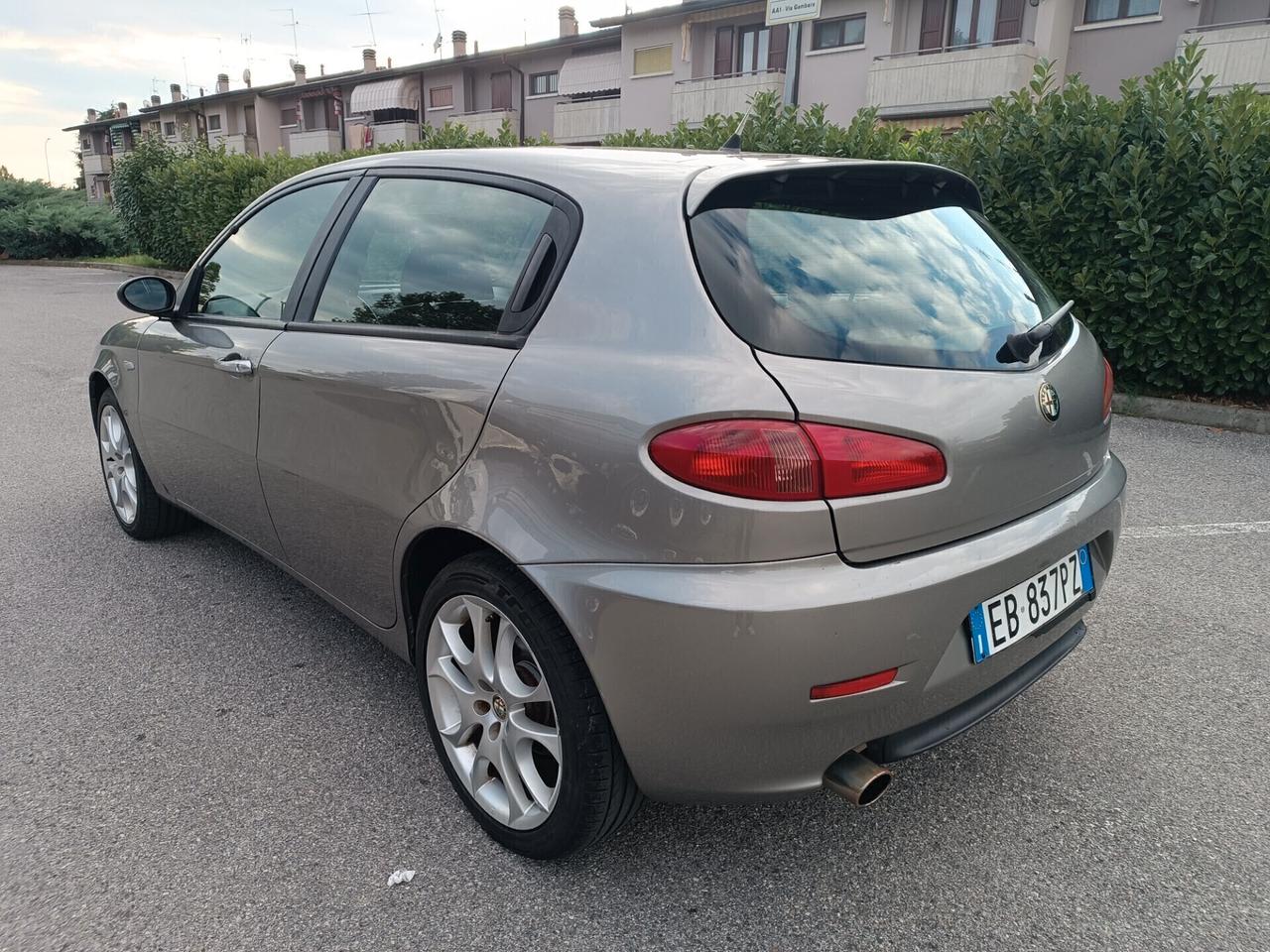 Alfa romeo 147 1.9 diesel garanzia