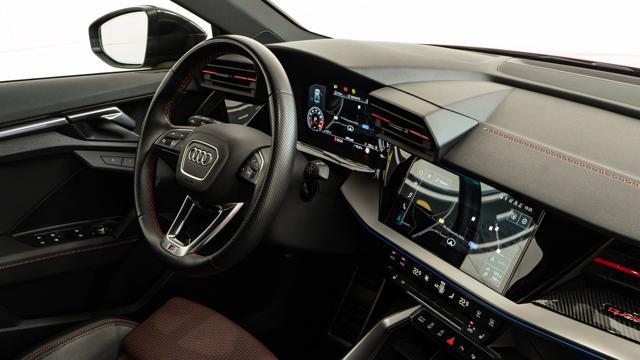 AUDI S3 Sedan TFSI quattro S tronic MATRIX