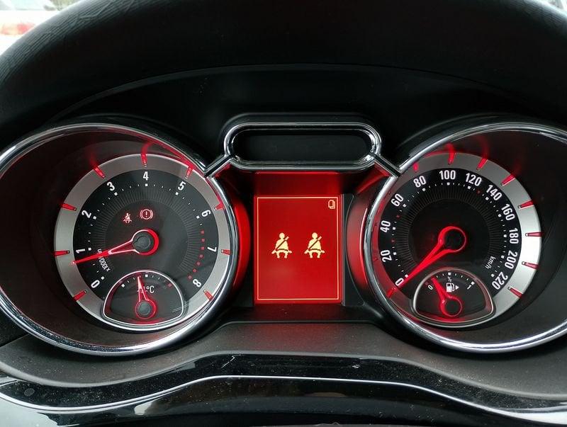 Opel Adam 1.4 Glam Gpl-tech 87cv E6