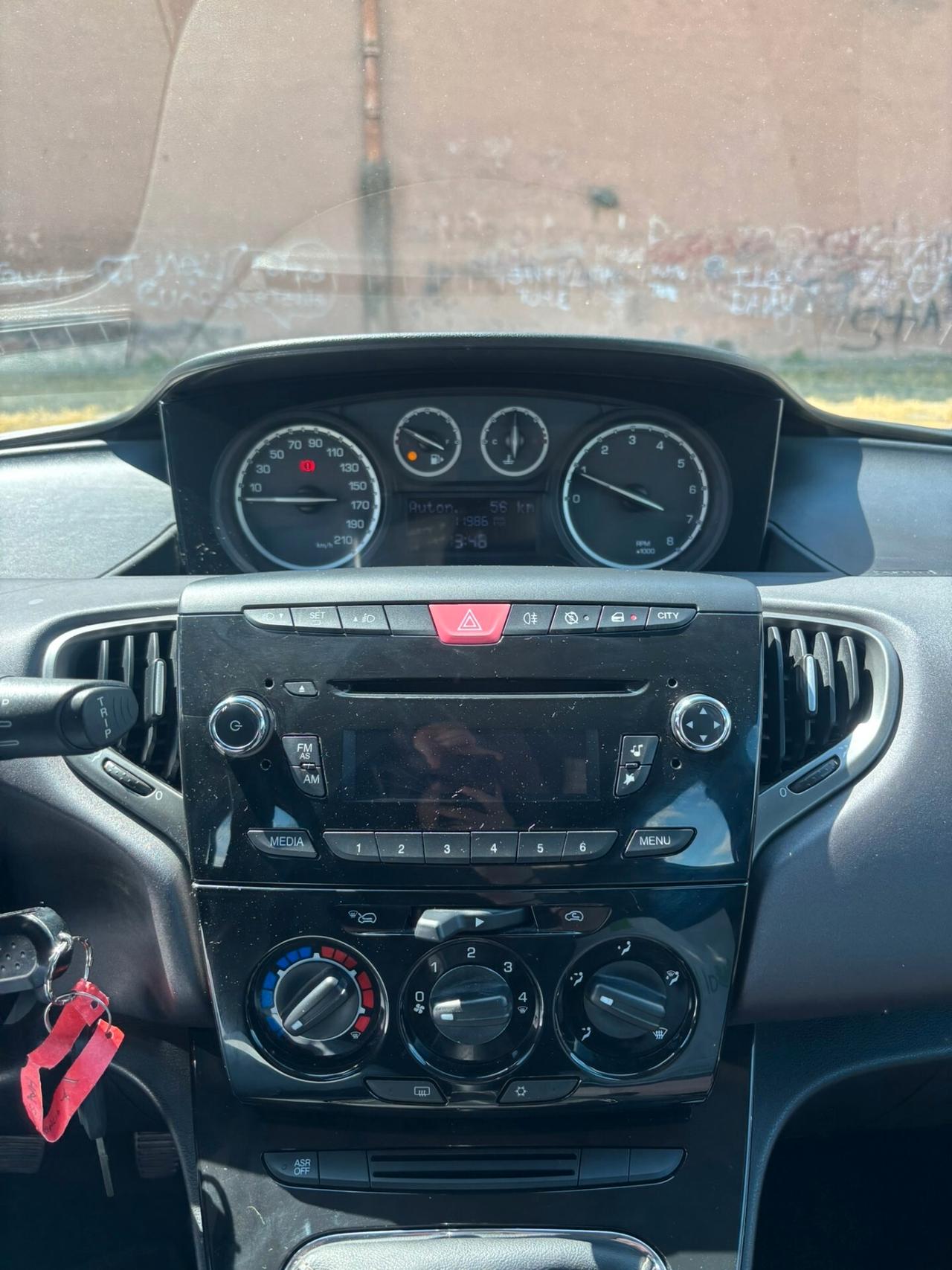 Lancia Ypsilon 1.2 Gold