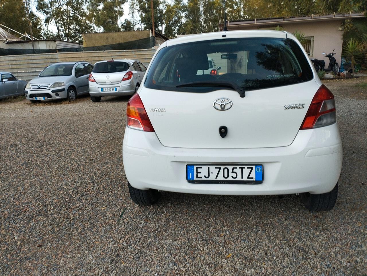 Toyota Yaris 1.0 5 porte Sol