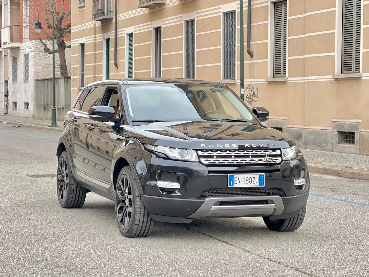Land Rover Range Evoque 2.0 Si4 5p. Prestige