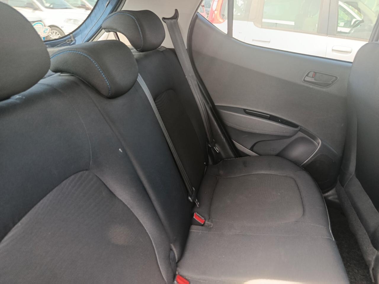 Hyundai i10 1.0 MPI Sound Edition