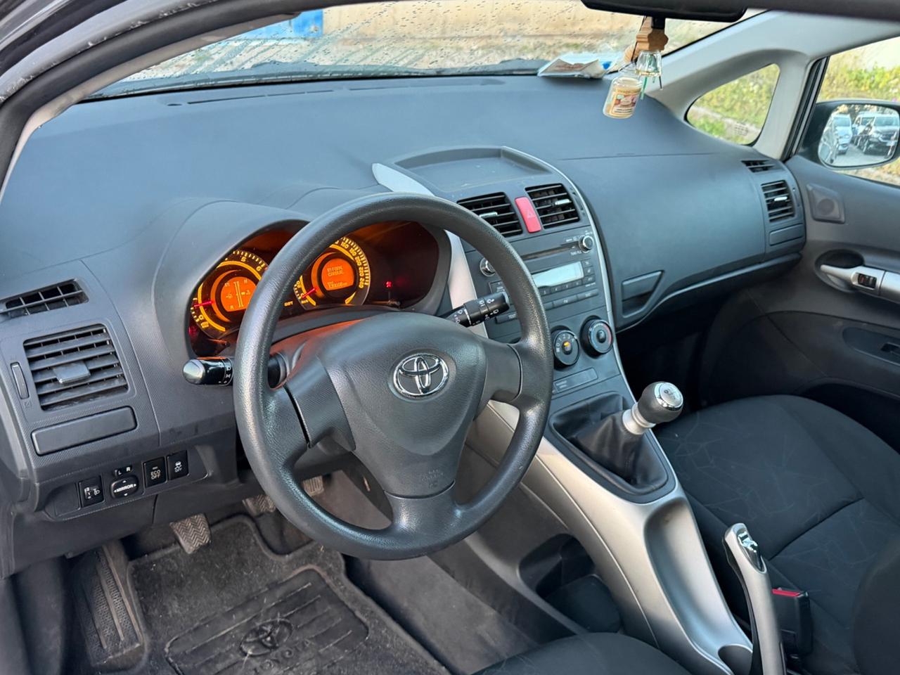 Toyota Auris 1.4 5 porte