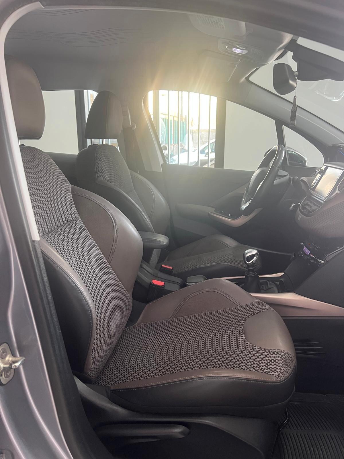 Peugeot 2008 1.6 e-HDi 115 CV Stop&Start Allure