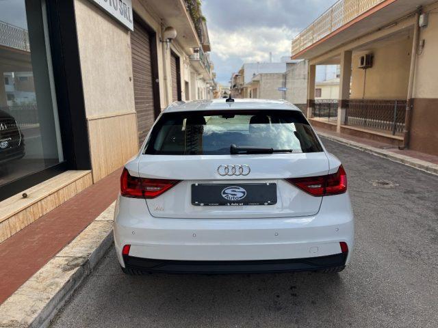 AUDI A1 1.0 TFSI Admired *FullLED*CockPit*