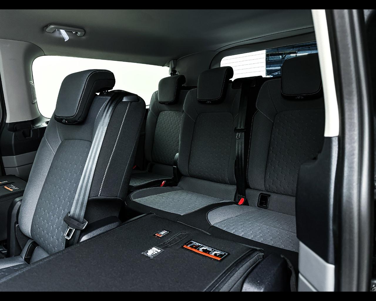 FORD Tourneo Custom 2ªs - Tourneo Custom 320 2.0 EcoBlue 170CV aut. PL Titanium