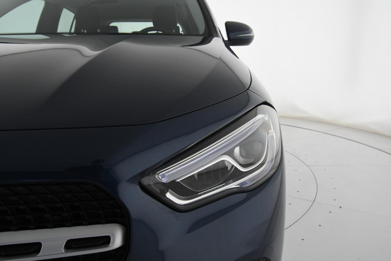 Mercedes-Benz GLA 200 d Business auto CAMERA+LED