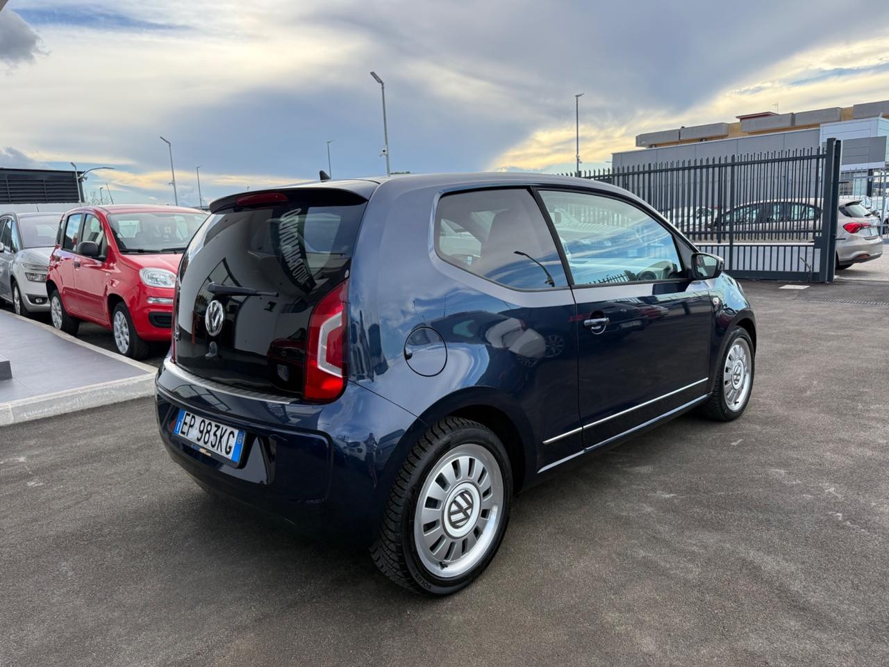 Volkswagen up! 1.0 75 CV 3p.