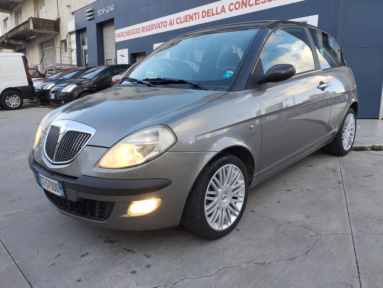 Lancia Ypsilon 1.3 Multijet 16V Argento