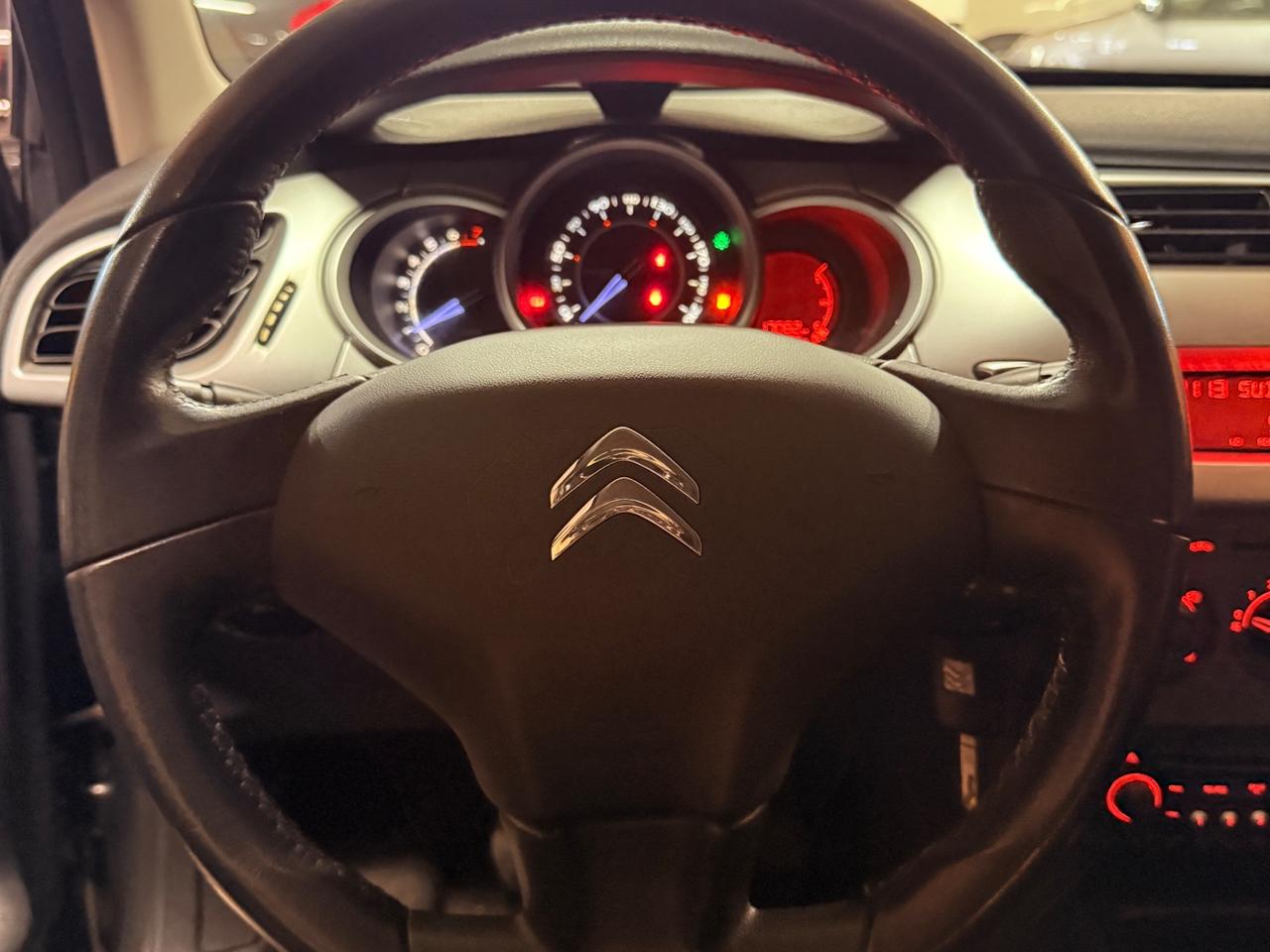 BELLISSIMA CITROËN C3 CON SOLI 73.893 KM
