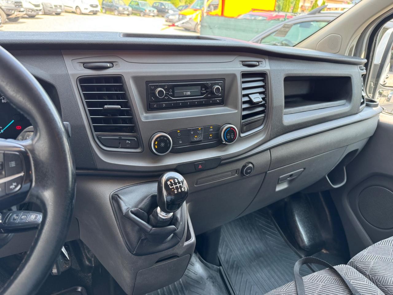 Ford Tourneo Custom AUTOCARRO