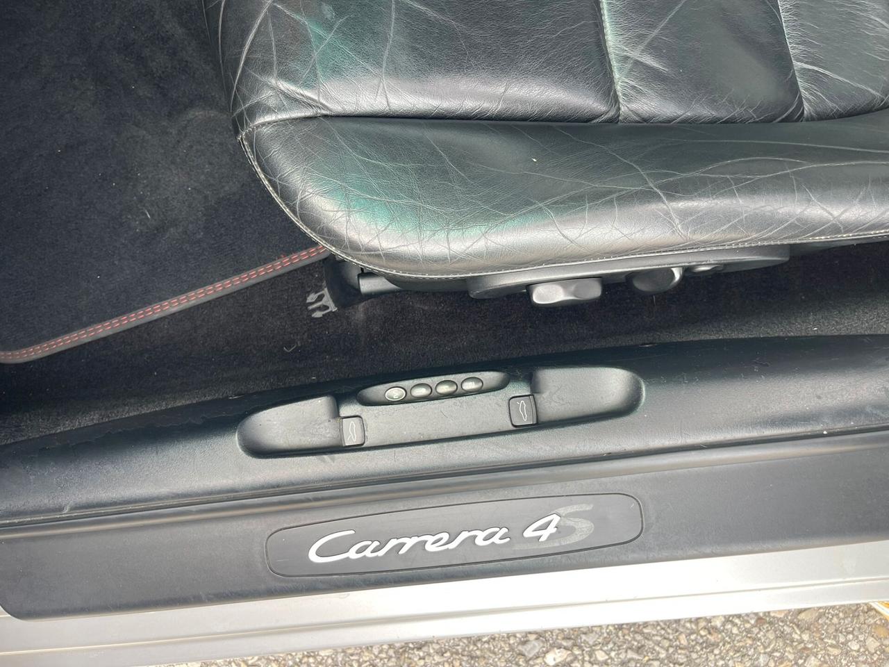 Porsche 911 Carrera 4S Coupé
