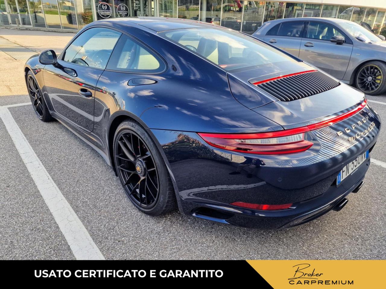 Porsche 911 3.0 Carrera 4 GTS auto