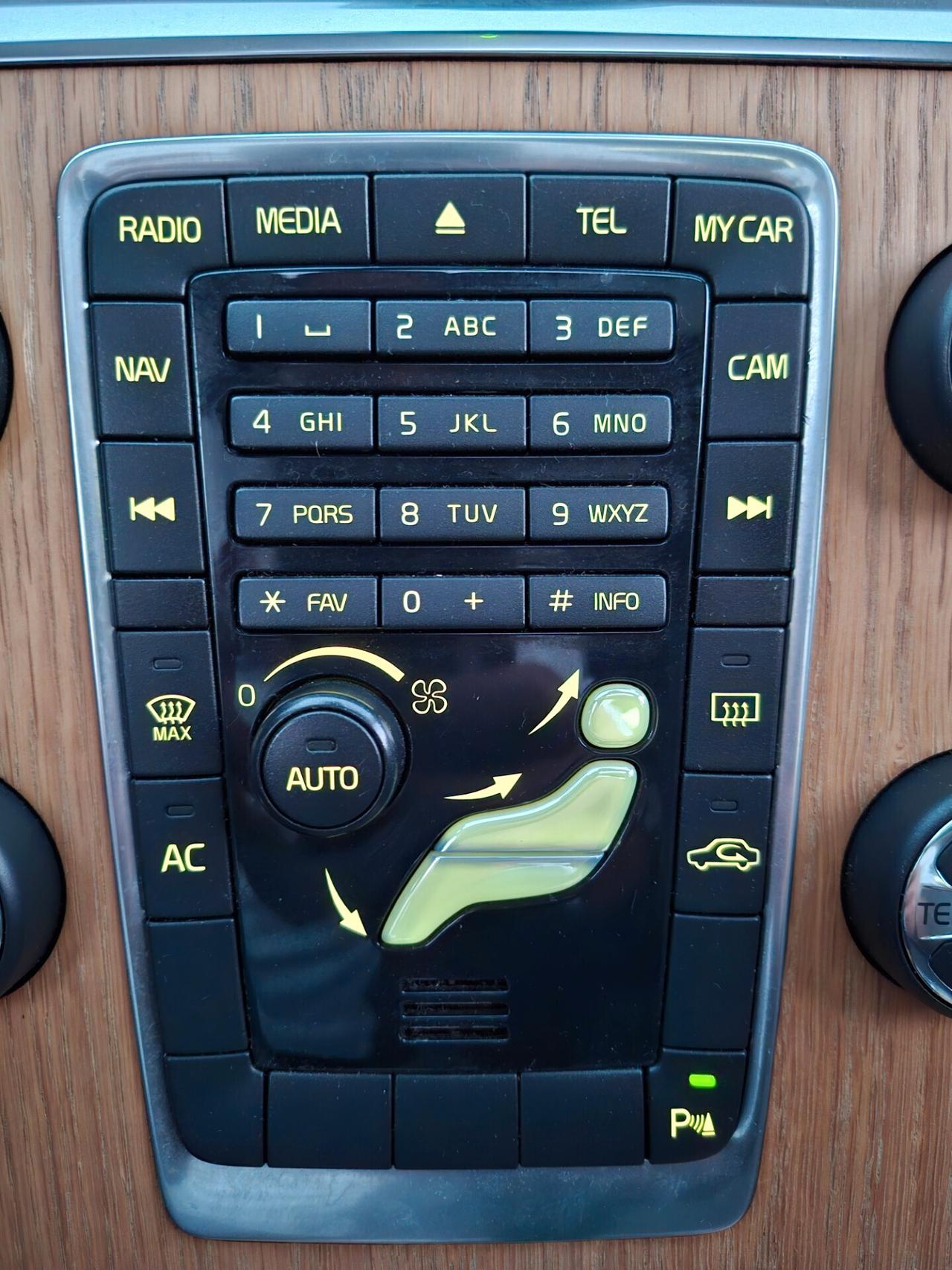 XC60 D5 2.0 D 163cv *TETTO PELLE-LED*