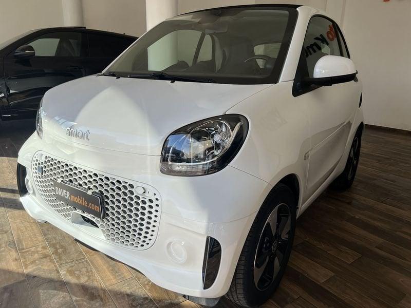 smart fortwo EQ Passion