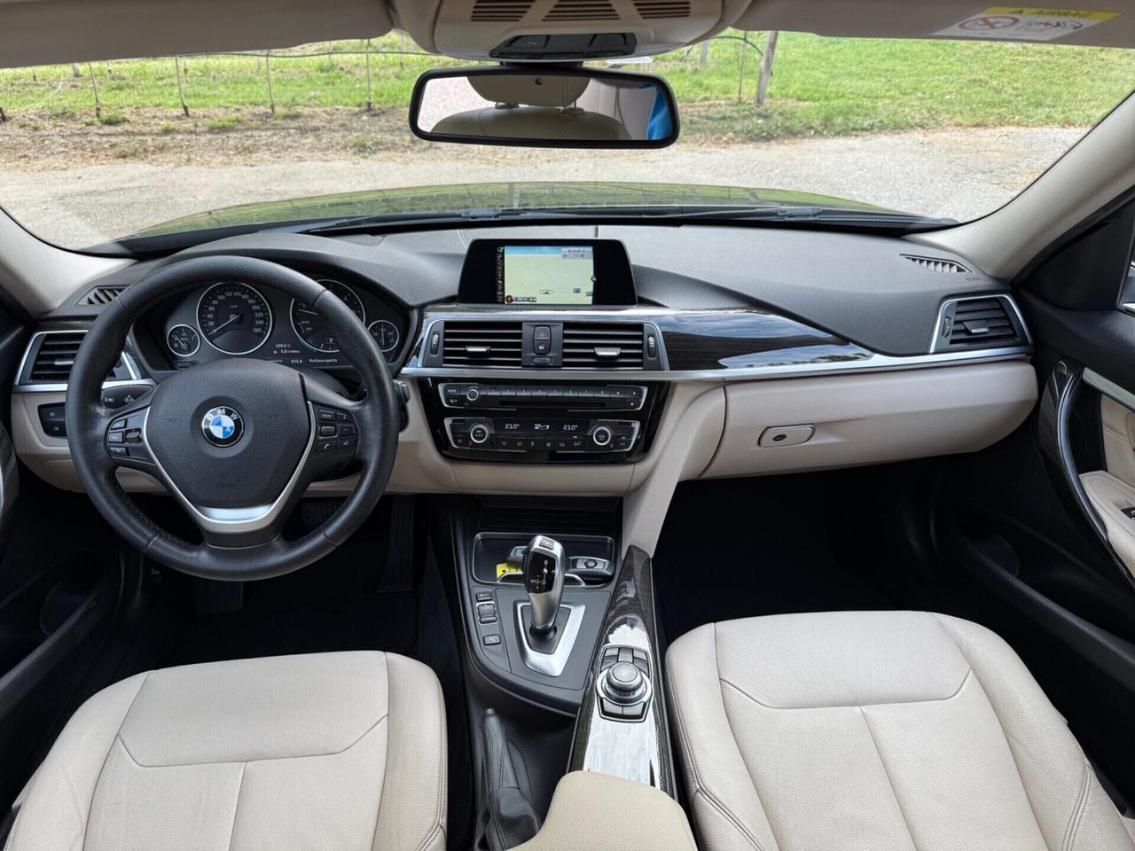 Bmw 320 320d xDrive Luxury