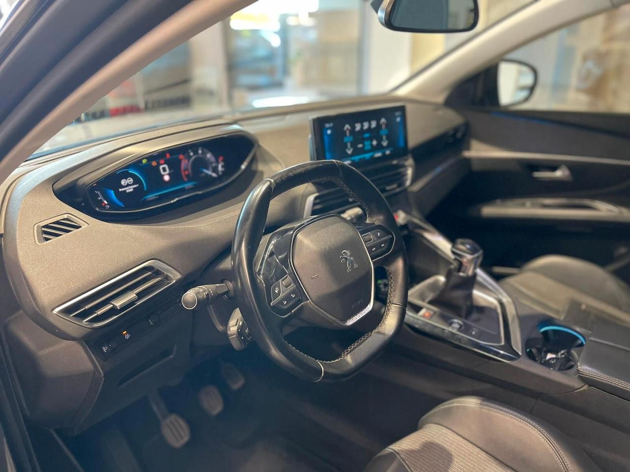 Peugeot 3008 BlueHDi 130 S&S Allure