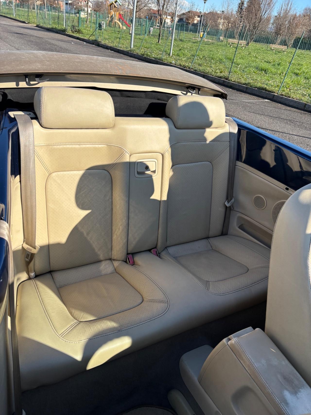 Volkswagen New Beetle 1.9 TDI 101CV Cabrio