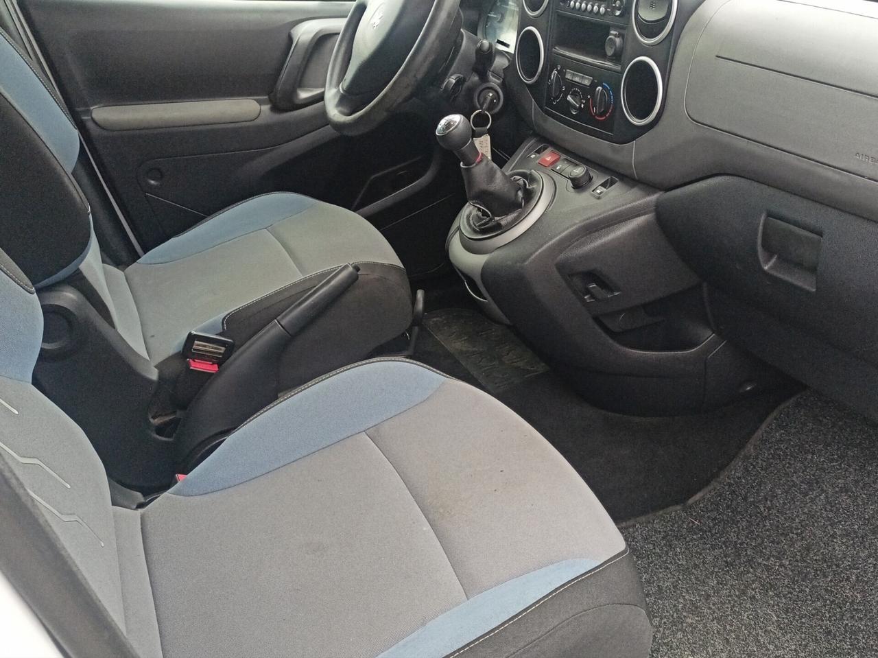 Peugeot Partner Tepee Mix BlueHDi 120 S&S Active