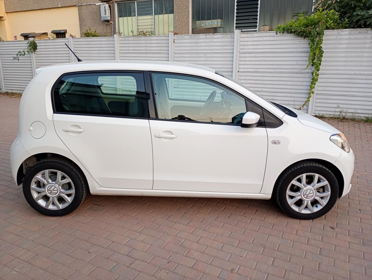 Volkswagen up! 1.0 75 CV 5p. high