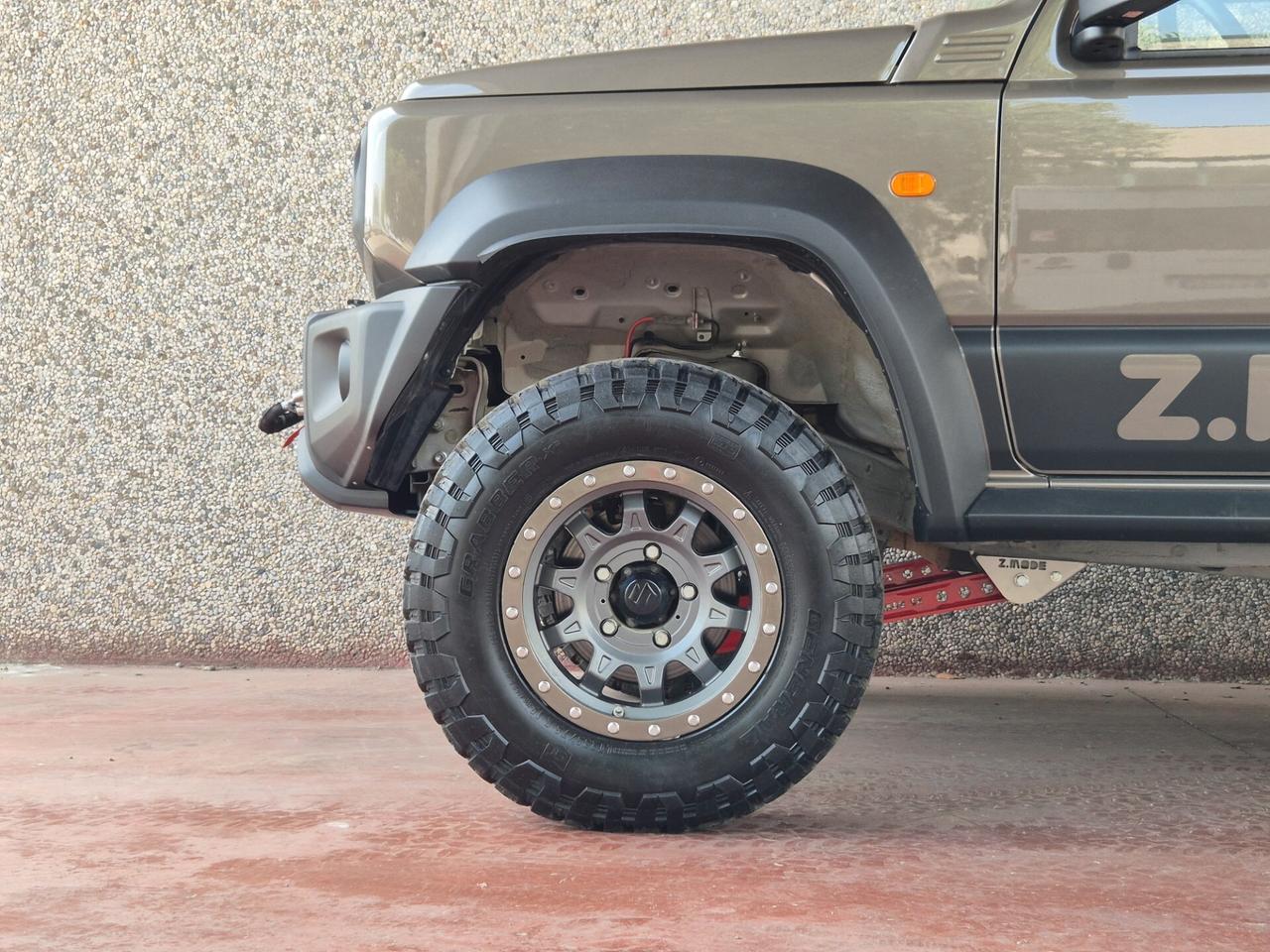 Suzuki Jimny 1.5 5MT Top Zmode omologato