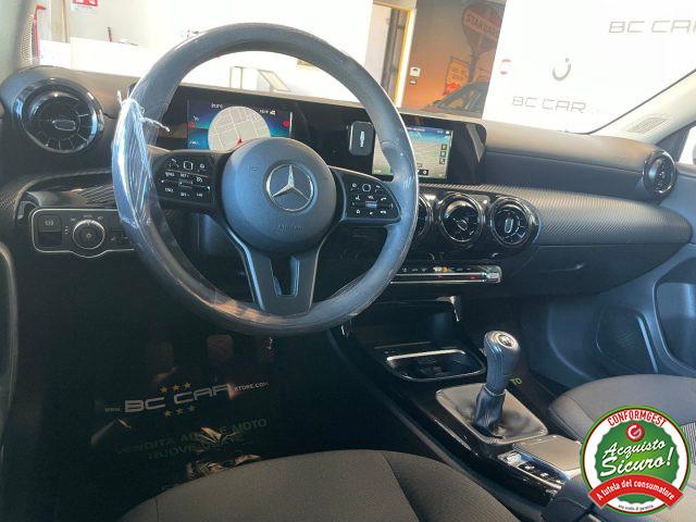 MERCEDES-BENZ A 180 d Business Extra *MBUX*CAMERA