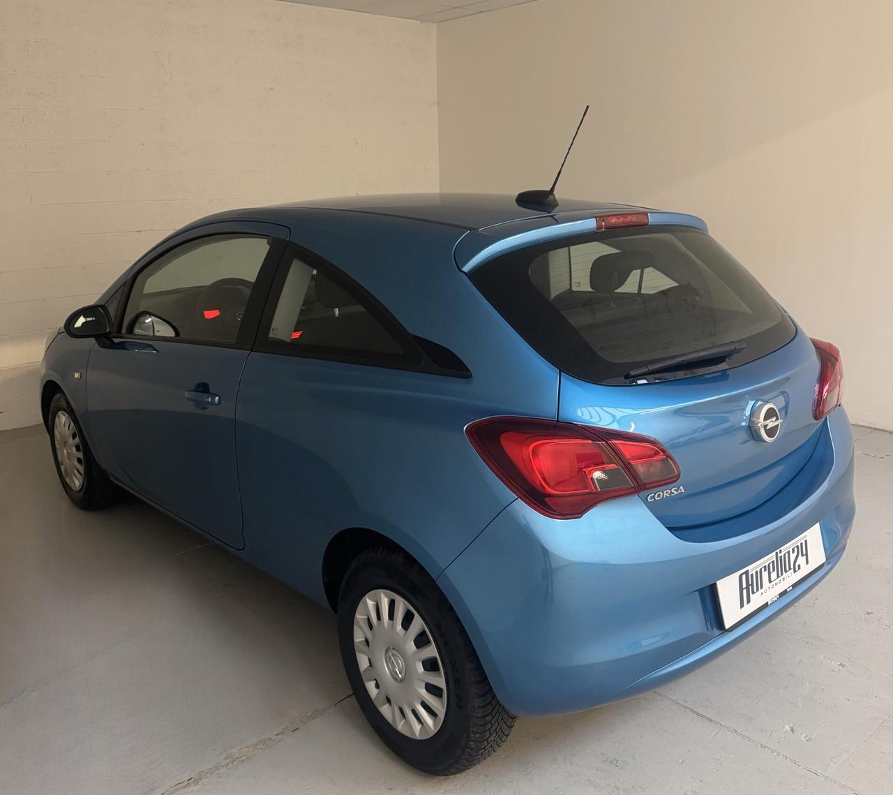 Opel Corsa 1.2 Advance NEOPATENTATO