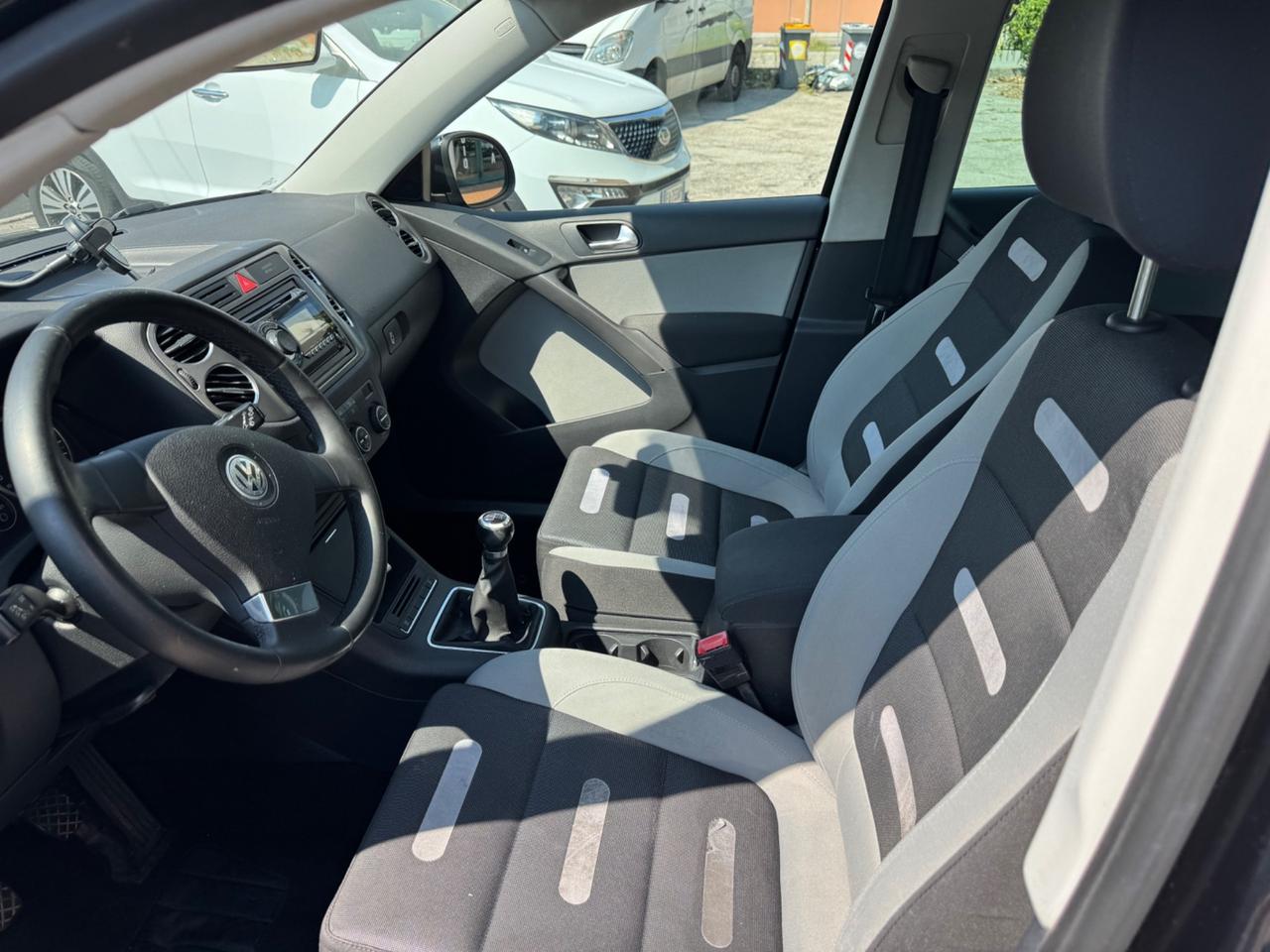 Volkswagen Tiguan 2.0 16V TDI DPF Track & Field (28°)