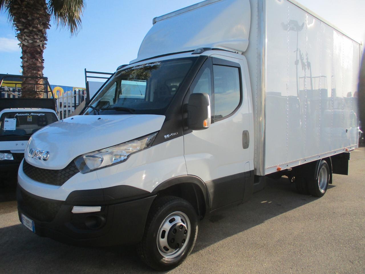 Iveco Daily 35C13 2.3 130CV E5 FURGONE IN LEGA DA 4.30 METRI
