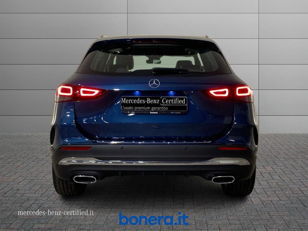 Mercedes GLA 200 200 D Premium 8G-DCT