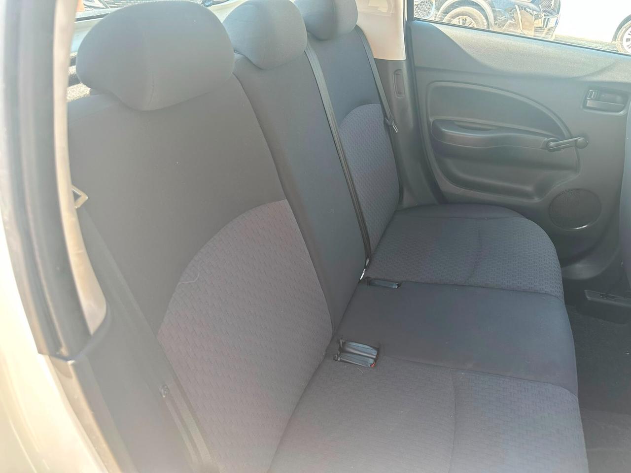 Mitsubishi Space Star 1.0 Invite
