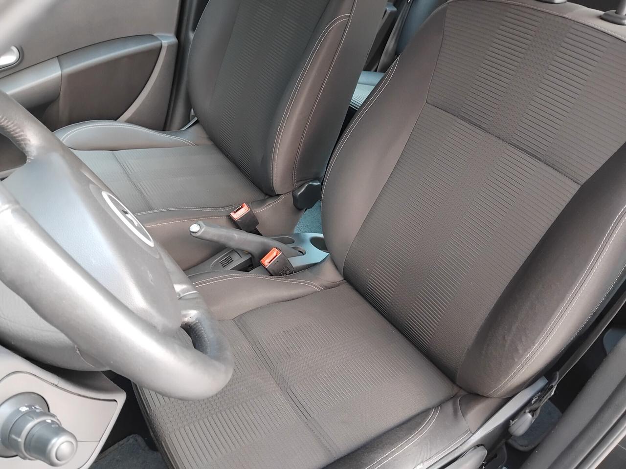 Renault Clio 1.2 gpl garanzia