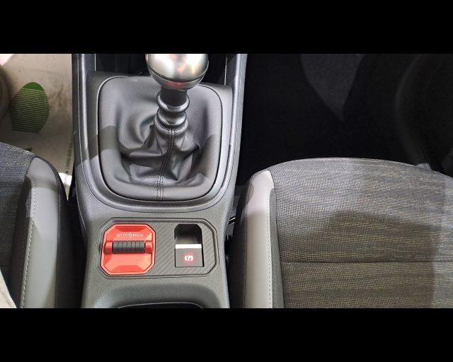 JEEP Avenger Nuova 1.2 100cv Longitude