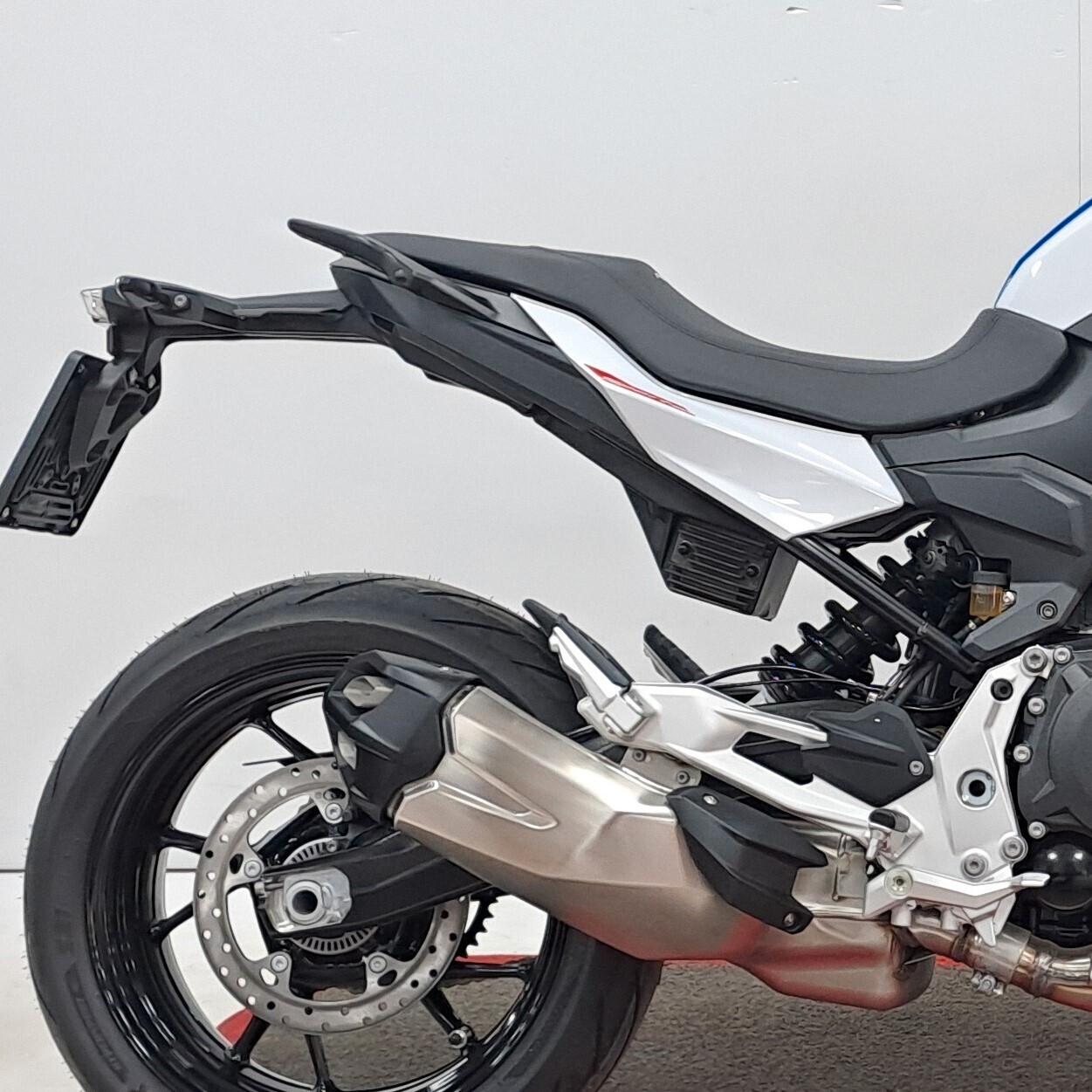 BMW F 900 R *DA 150 euro AL MESE