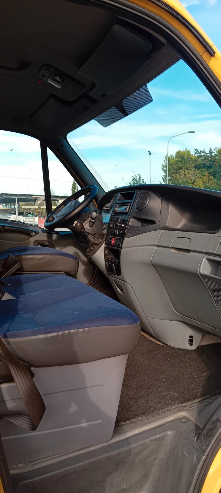 Iveco Daily 35S18P 3.0 Hpt maxi gancio traino