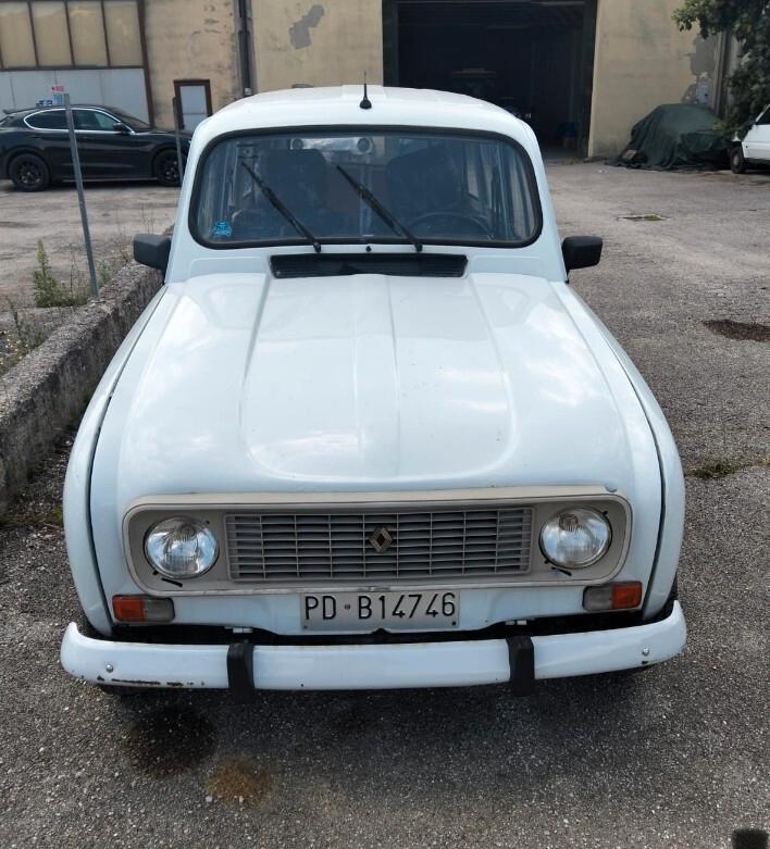 Renault R 4 950