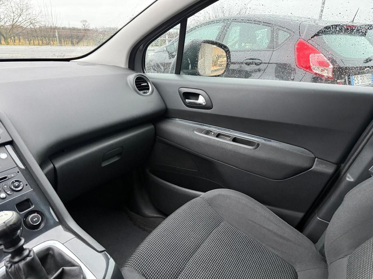 Peugeot 5008 1.6 Diesel 7 posti