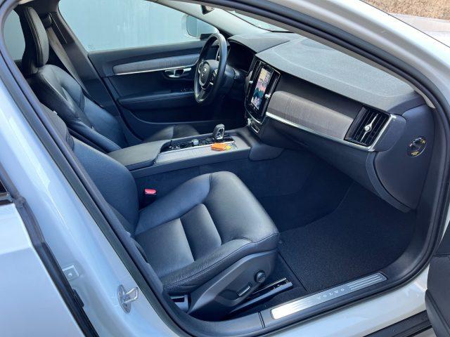 VOLVO V90 Cross Country B4 (d) AWD Geartronic Business Pro