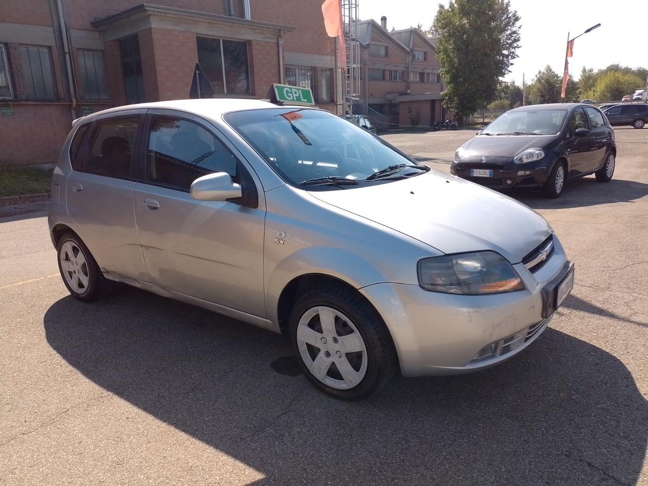 Chevrolet Kalos 1.2 5 porte SX GPL, OK Neopatentati