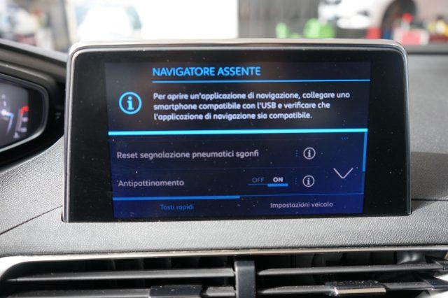 PEUGEOT 3008 PureTech Turbo 130 S&S Active Pack