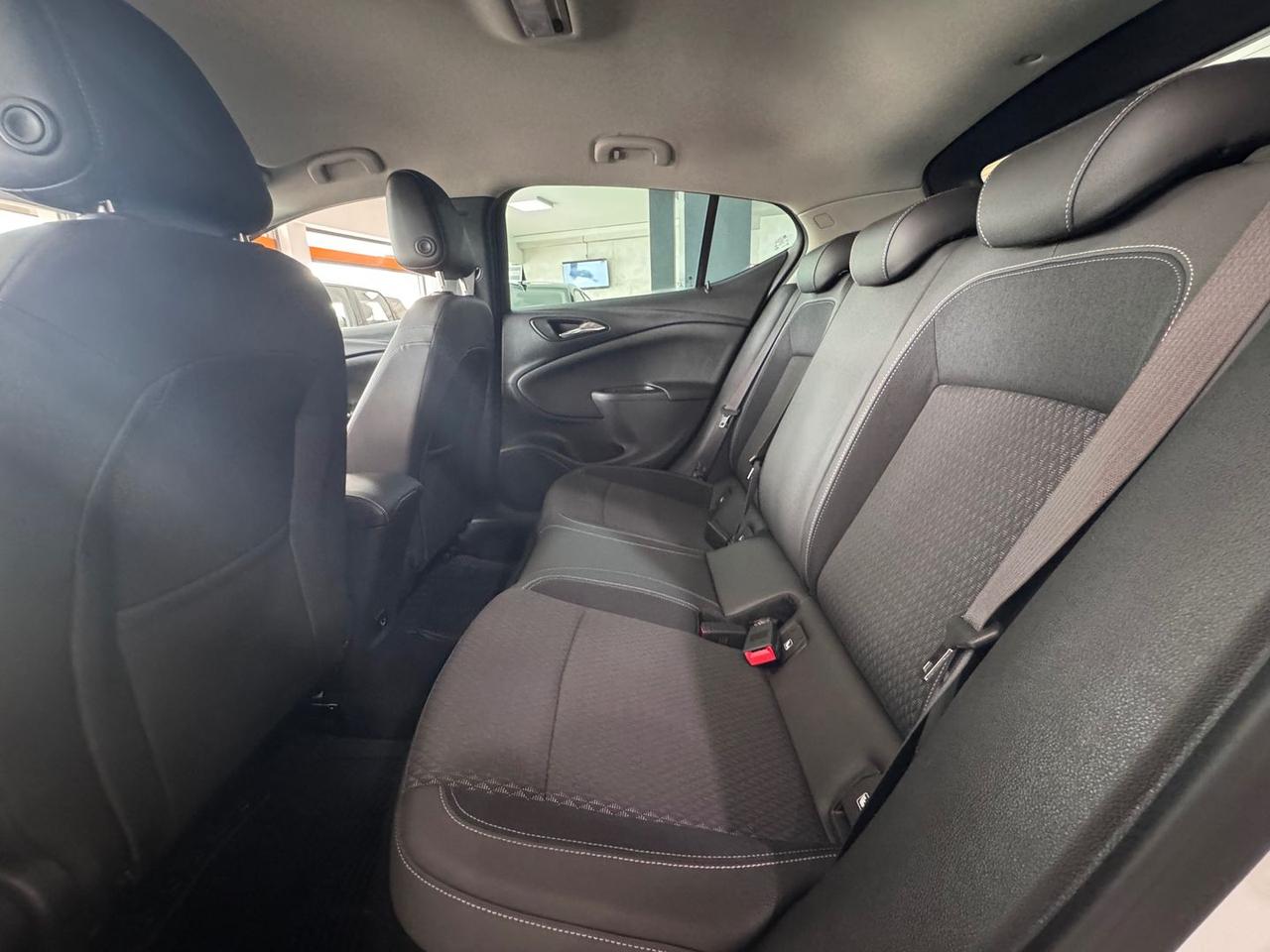 Opel Astra Dynamic 1.6 CDTI #6268