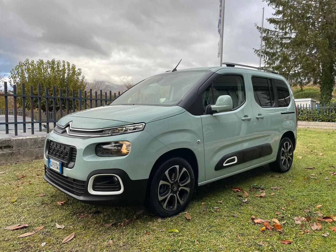 Citroen Berlingo BlueHDi 100 M Shine