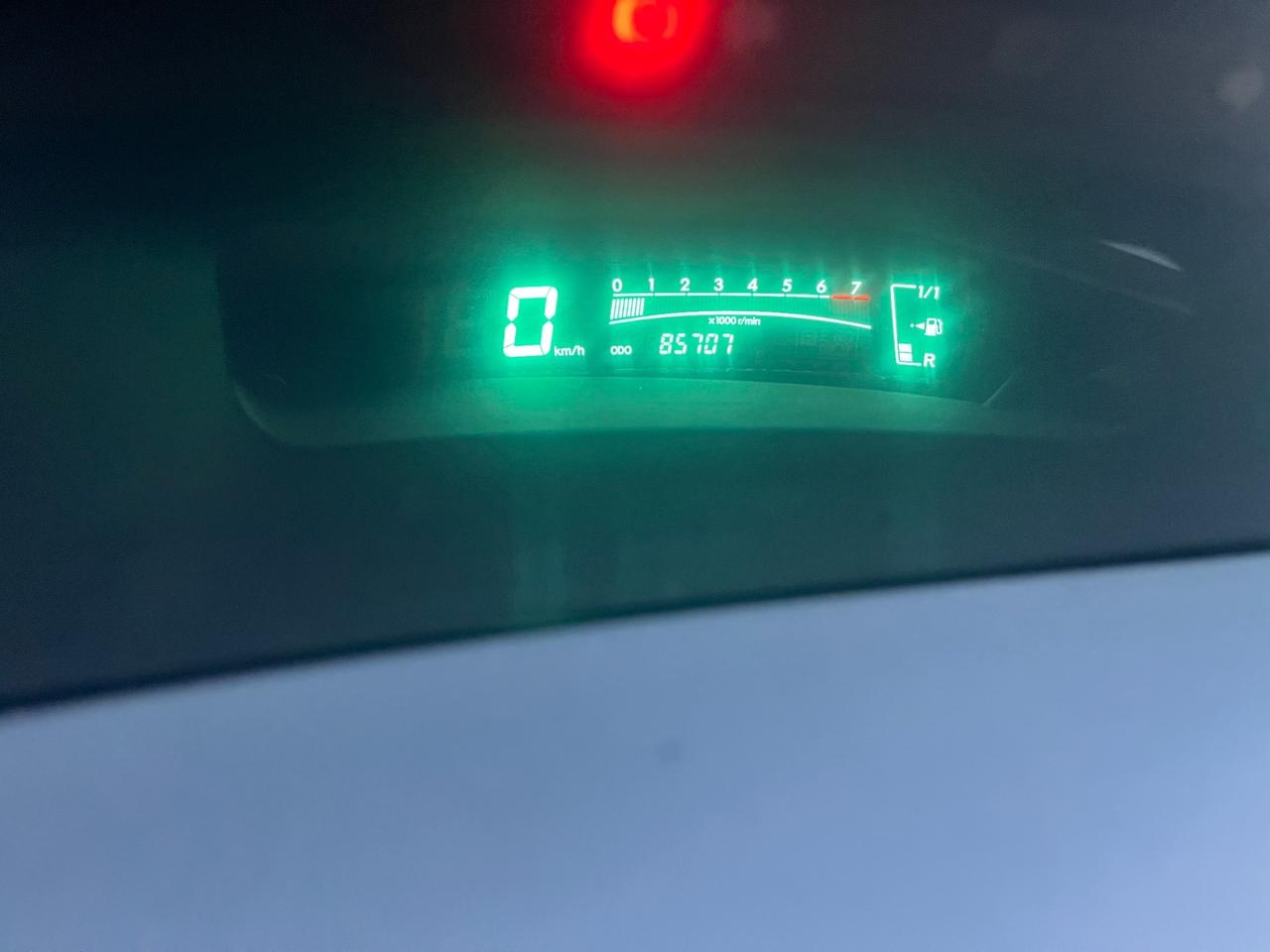 Toyota Yaris 1.3 5 porte Sol