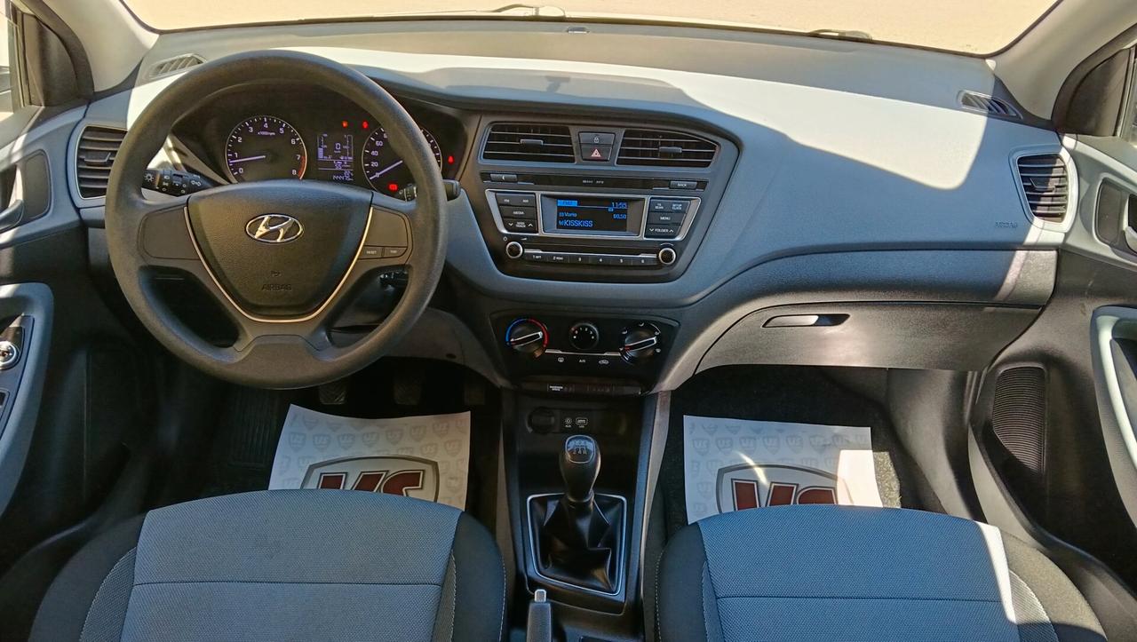 HYUNDAI I20 1.2 BENZINA -PREZZO PROMO!