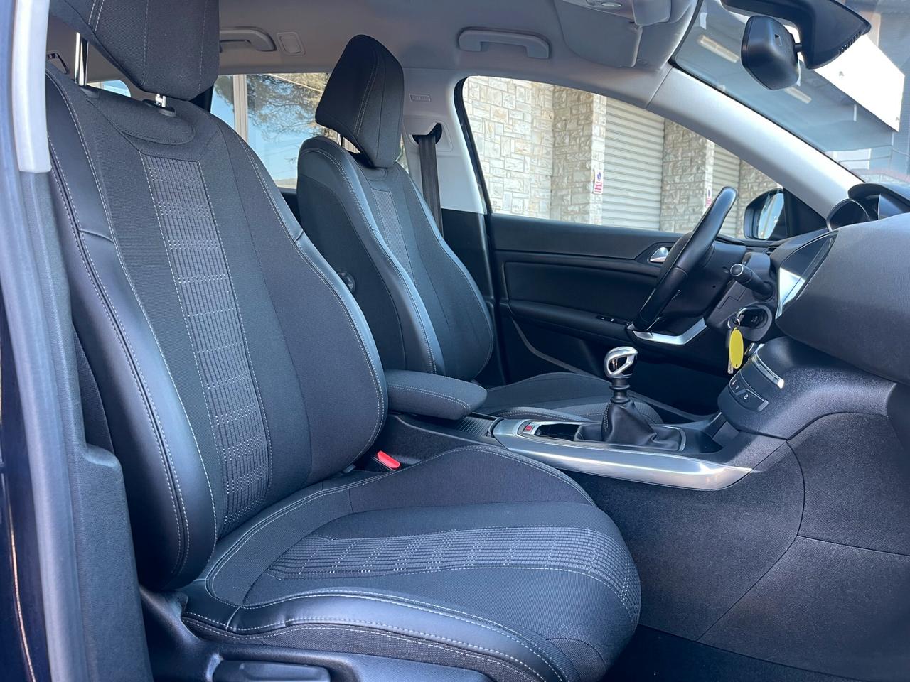 Peugeot 308 BlueHDi 130 S&S SW GT Line NEO PATENTATI