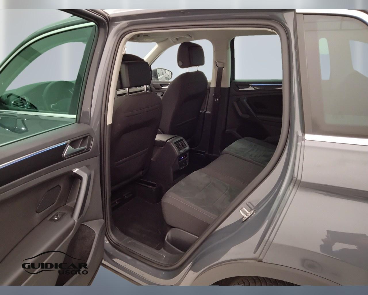 VOLKSWAGEN Tiguan II 2021 - Tiguan 2.0 tdi Elegance 4motion 200cv dsg
