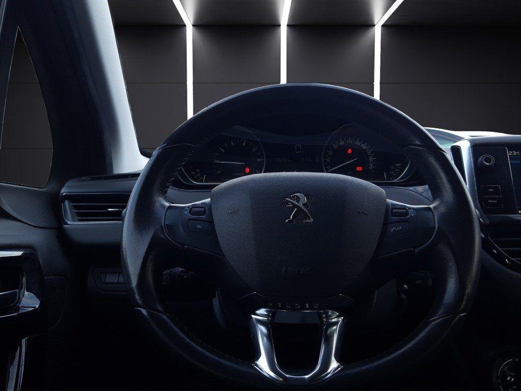 Peugeot 208 1° serie PureTech 82 5 porte Allure